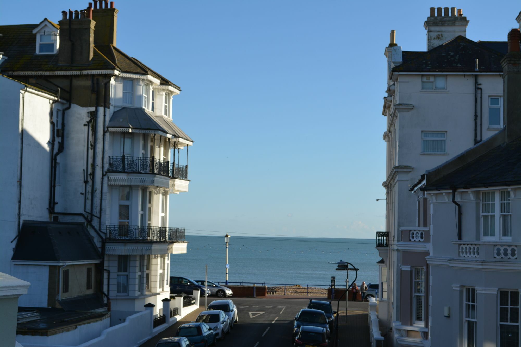 Loriston * Eastbourne