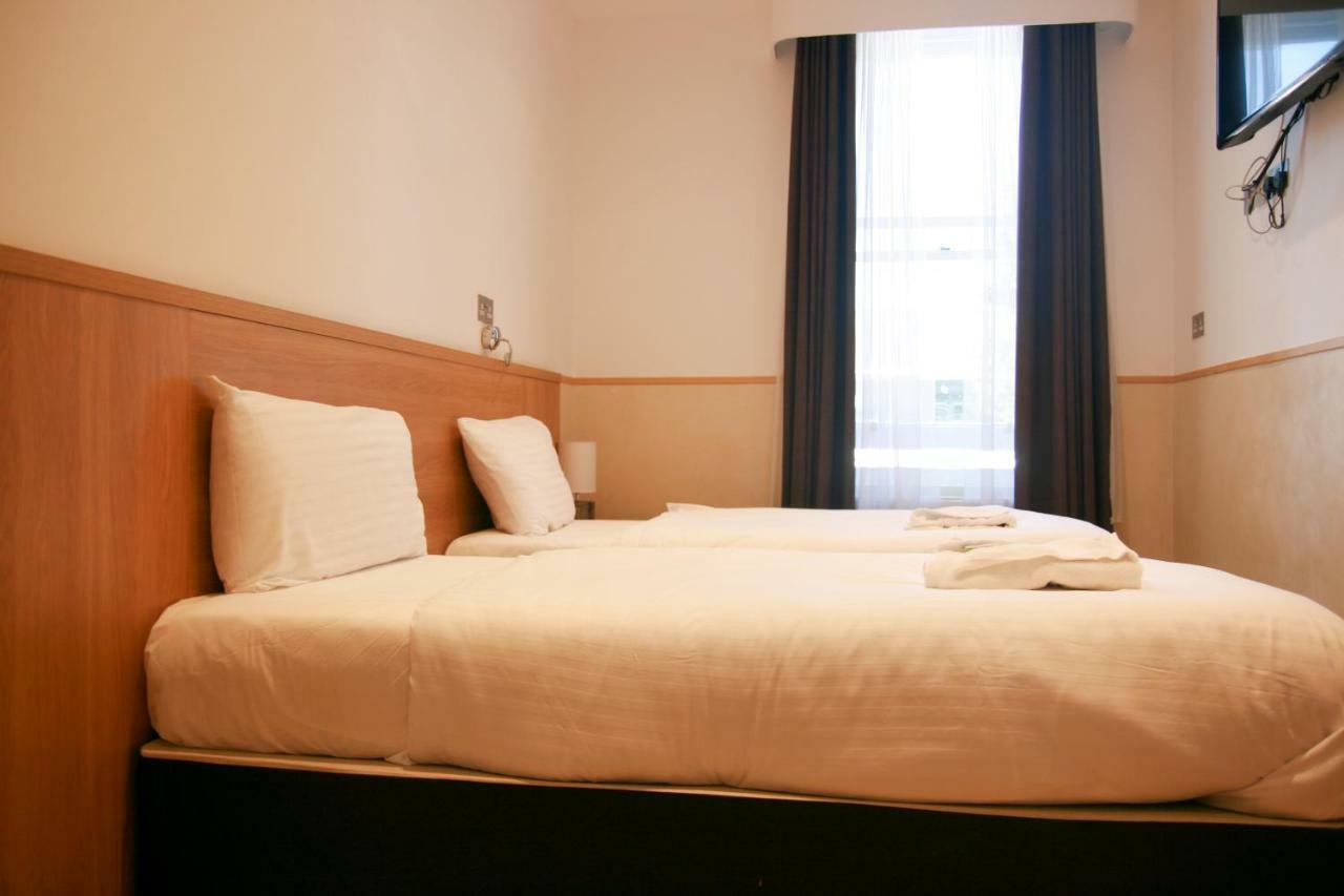 Congress Aparthotel 3*